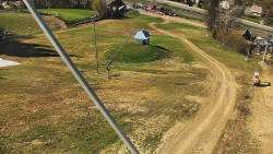 Spodní část sjezdovky skiareálu Karolinka