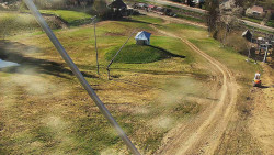 Spodní část sjezdovky skiareálu Karolinka