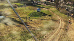 Spodní část sjezdovky skiareálu Karolinka