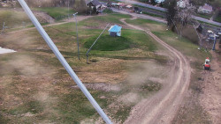 Spodní část sjezdovky skiareálu Karolinka