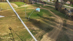 Spodní část sjezdovky skiareálu Karolinka