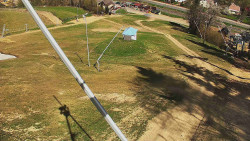 Spodní část sjezdovky skiareálu Karolinka