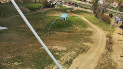 Spodní část sjezdovky skiareálu Karolinka