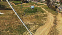 Spodní část sjezdovky skiareálu Karolinka