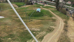 Spodní část sjezdovky skiareálu Karolinka