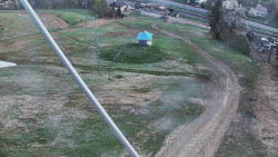 Spodní část sjezdovky skiareálu Karolinka