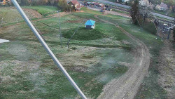 Spodní část sjezdovky skiareálu Karolinka