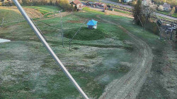 Spodní část sjezdovky skiareálu Karolinka