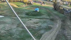 Spodní část sjezdovky skiareálu Karolinka