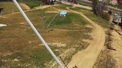 Spodní část sjezdovky skiareálu Karolinka