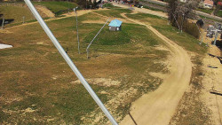 Spodní část sjezdovky skiareálu Karolinka