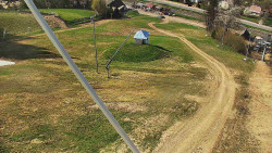 Spodní část sjezdovky skiareálu Karolinka
