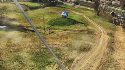 Spodní část sjezdovky skiareálu Karolinka