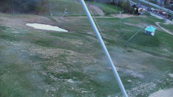 Spodní část sjezdovky skiareálu Karolinka