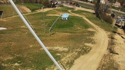 Spodní část sjezdovky skiareálu Karolinka