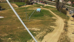 Spodní část sjezdovky skiareálu Karolinka