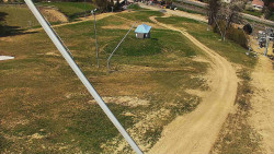 Spodní část sjezdovky skiareálu Karolinka