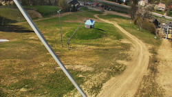 Spodní část sjezdovky skiareálu Karolinka