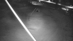 Spodní část sjezdovky skiareálu Karolinka