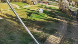 Spodní část sjezdovky skiareálu Karolinka