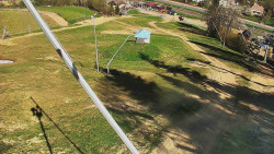 Spodní část sjezdovky skiareálu Karolinka