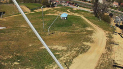 Spodní část sjezdovky skiareálu Karolinka