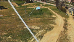 Spodní část sjezdovky skiareálu Karolinka