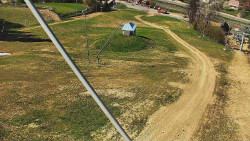 Spodní část sjezdovky skiareálu Karolinka