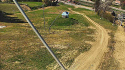 Spodní část sjezdovky skiareálu Karolinka