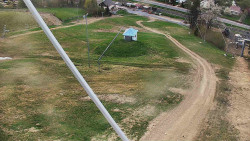 Spodní část sjezdovky skiareálu Karolinka