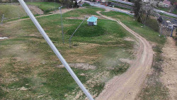 Spodní část sjezdovky skiareálu Karolinka