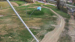 Spodní část sjezdovky skiareálu Karolinka