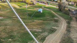 Spodní část sjezdovky skiareálu Karolinka