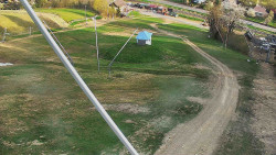 Spodní část sjezdovky skiareálu Karolinka