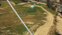 Spodní část sjezdovky skiareálu Karolinka