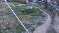 Spodní část sjezdovky skiareálu Karolinka