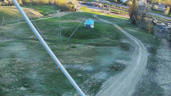 Spodní část sjezdovky skiareálu Karolinka