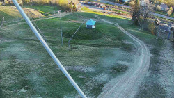 Spodní část sjezdovky skiareálu Karolinka