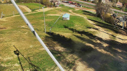 Spodní část sjezdovky skiareálu Karolinka