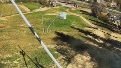 Spodní část sjezdovky skiareálu Karolinka