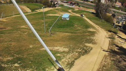 Spodní část sjezdovky skiareálu Karolinka