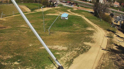 Spodní část sjezdovky skiareálu Karolinka