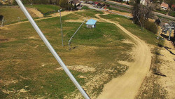 Spodní část sjezdovky skiareálu Karolinka