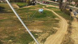 Spodní část sjezdovky skiareálu Karolinka