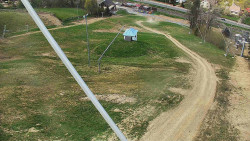 Spodní část sjezdovky skiareálu Karolinka