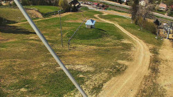 Spodní část sjezdovky skiareálu Karolinka