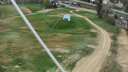 Spodní část sjezdovky skiareálu Karolinka