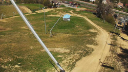 Spodní část sjezdovky skiareálu Karolinka