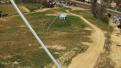Spodní část sjezdovky skiareálu Karolinka