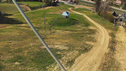 Spodní část sjezdovky skiareálu Karolinka